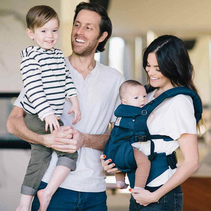 Porte Bébé - BreathBabyBag™ - Bleu Marine - Accessoires de sorties pour bébés